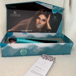 ROYALE DIAMOND COLLECTION Turquoise Hair Straightener